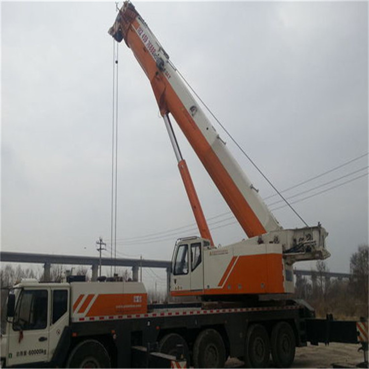 朝阳吊车租赁如何选？吊大货车作业流程、价格因素全解析