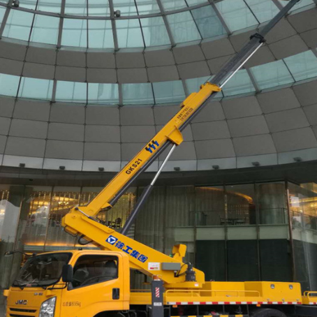 朝阳附近高空作业车租赁｜安全设备租赁｜高空安装|工程定制化方案｜亿立达设备租赁